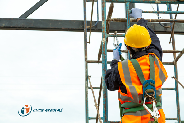 Yüksekte Çalışma Eğitici Eğitimi